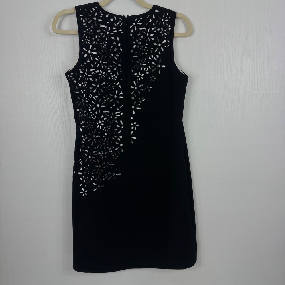 Calvin Klein Laser Cut Floral Sheath Dress Black White Casual Women Size 6P - Picture 10 of 14